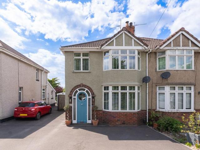 House for sale in Siston, South Gloucestershire
