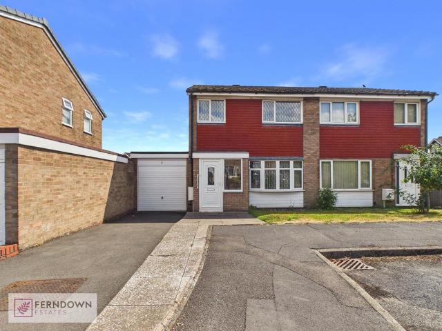 House for sale in Marston Green, West Midlands