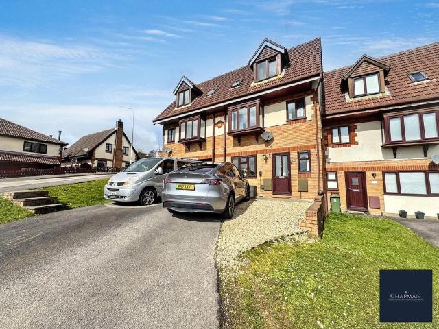House for sale in Tonyrefail, Coedely