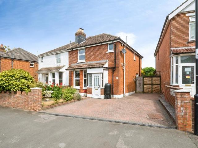 House for sale in Shirley Park, Southampton