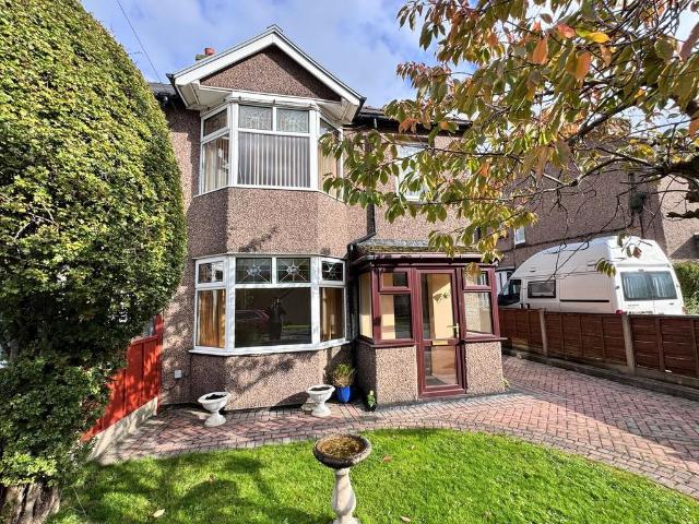 House for sale in Chapel-en-le-Frith, High Peak