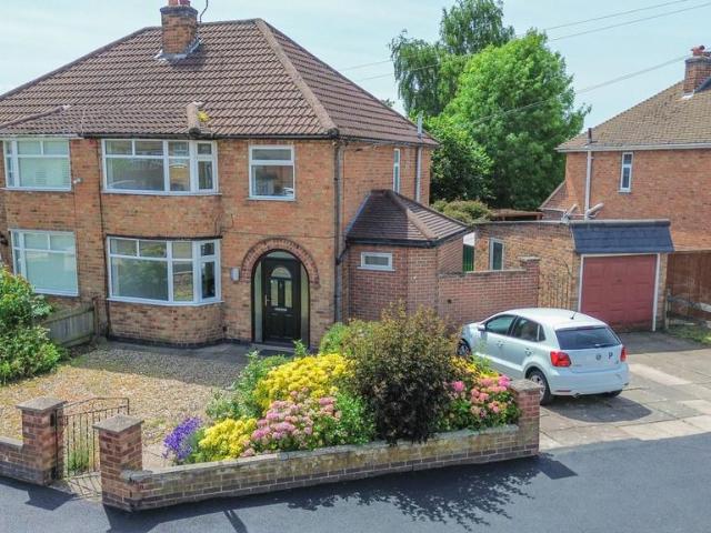 House for sale in Elmfield, Leicestershire