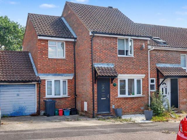 House for sale in Poplars, Shephall
