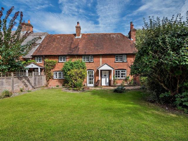 House for sale in Compton, Hampshire