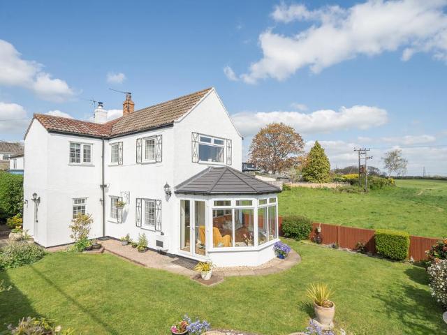 House for sale in Frampton Cotterell
