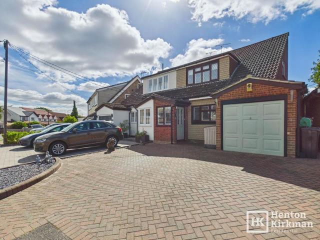 House for sale in Queens Park, Billericay