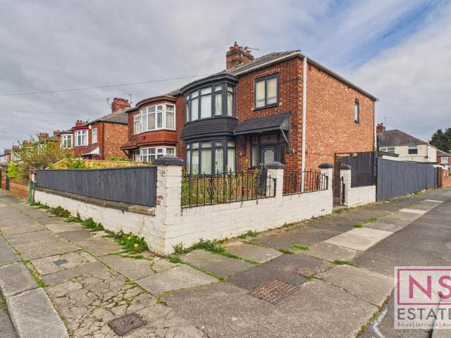 House for sale in Grove Hill, Normanby