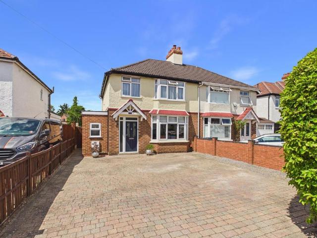 House for sale in Gloucester, Gloucestershire