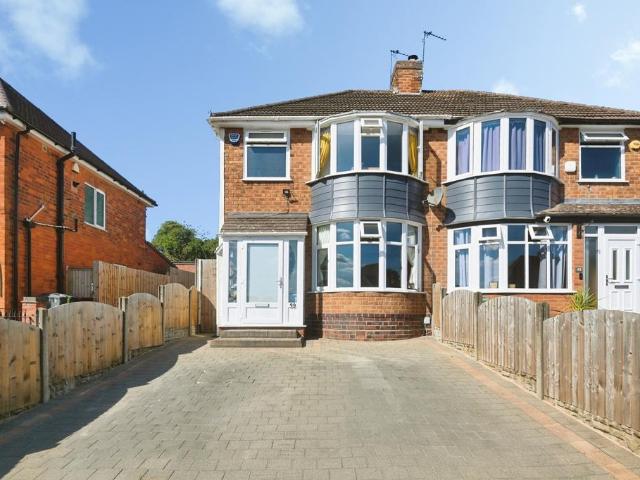 House for sale in Coleshill CP, Gun Hill
