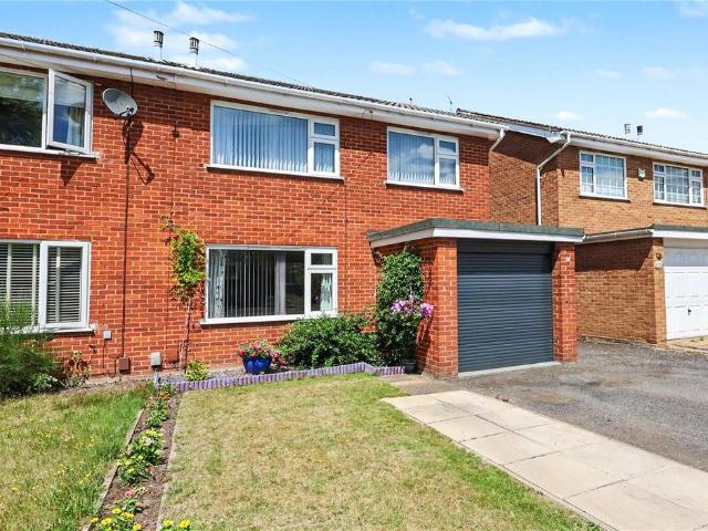 House for sale in New Catton, East Bank