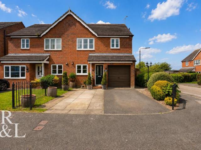 House for sale in Egginton, East Midlands