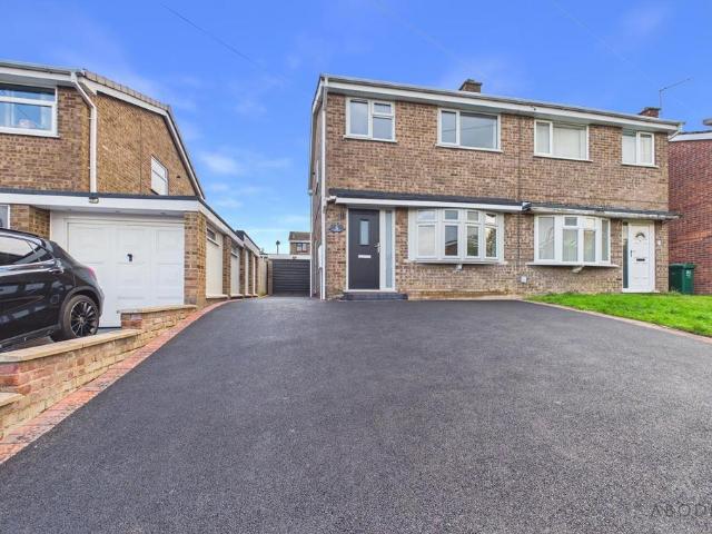 House for sale in Lower Midway, South Derbyshire
