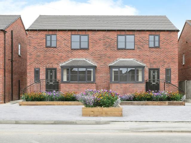 House for sale in Thorne, South Yorkshire