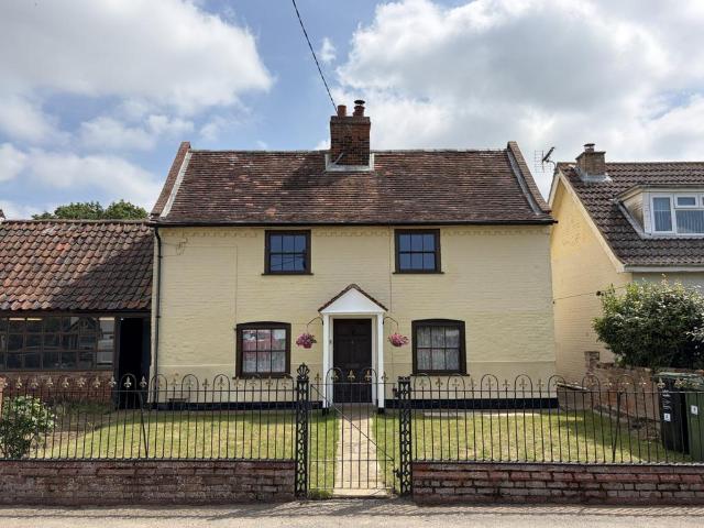 House for sale in Eastbridge, Suffolk