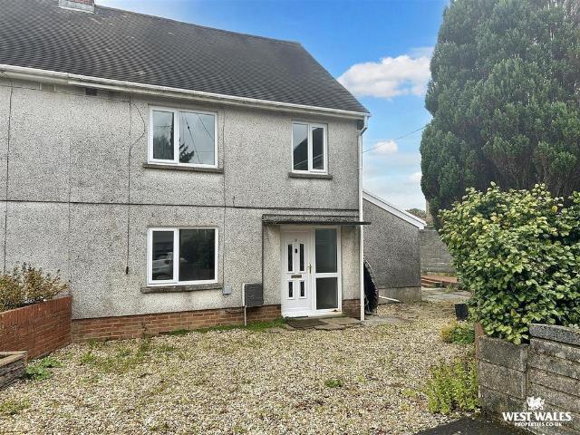 House for sale in Five Roads, Wales