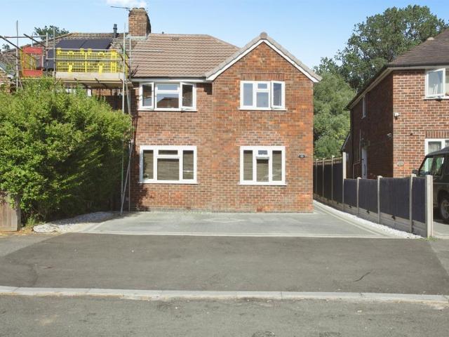 House for sale in New Bilton, Warwickshire