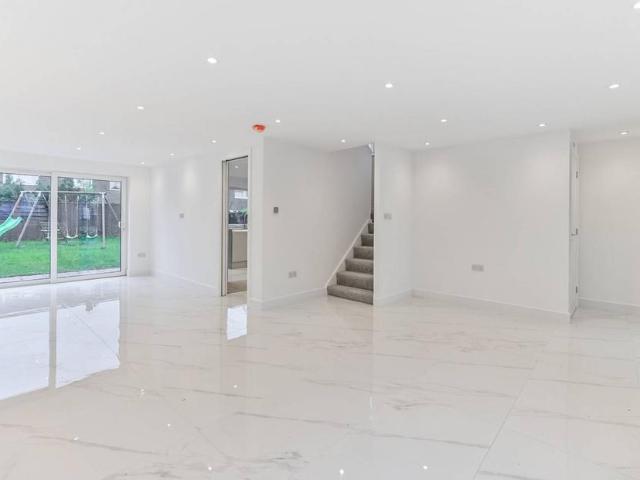 House for sale in Maidenhead