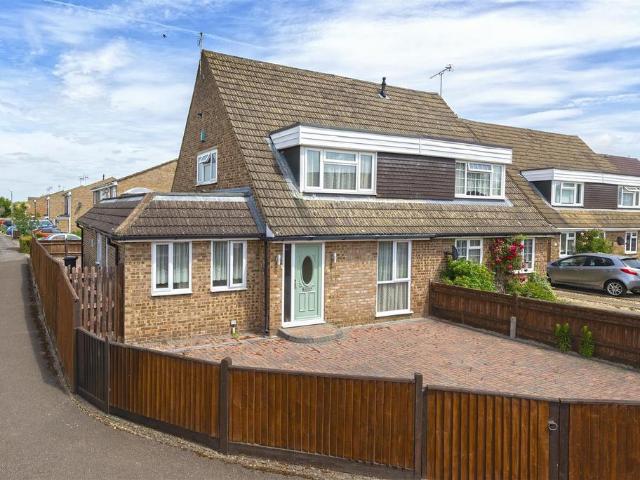 House for sale in Sandown Park, Kent