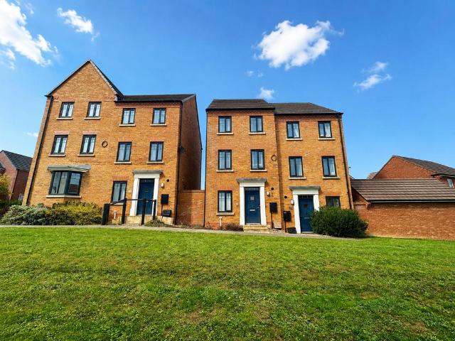 House for sale in Old Wolverton, Isle Of Man