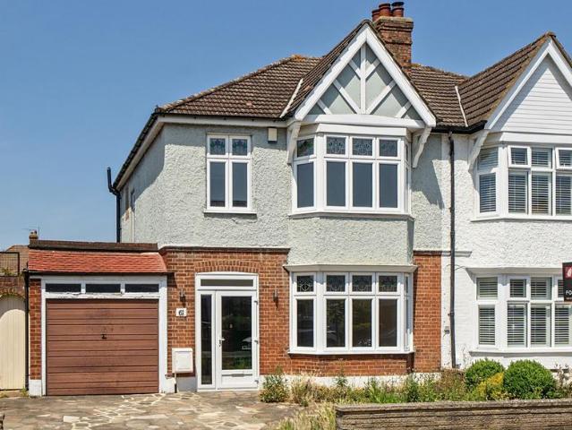 House for sale in London Borough of Lewisham, Greater London