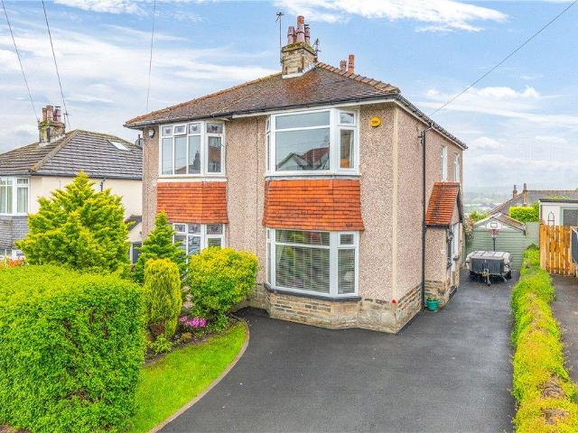House for sale in Baildon
