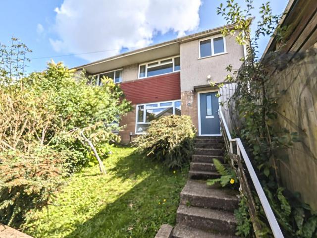 House for sale in Taffs Well, Wales