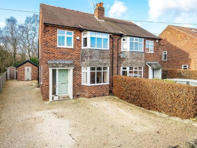 House for sale in Colshaw Farm, Wilmslow