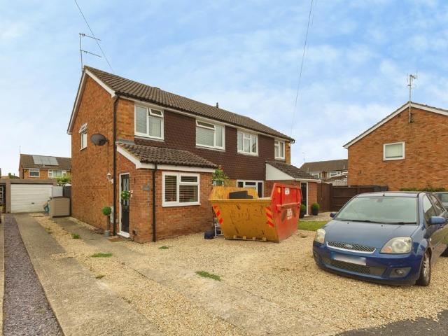 House for sale in Quarrendon, Aylesbury