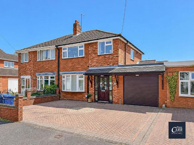 House for sale in Lichfield, Boley Park