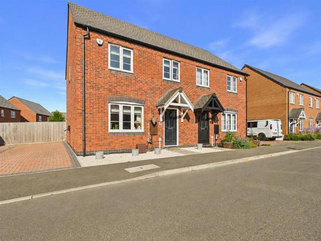 House for sale in Armitage with Handsacre, Boley Park