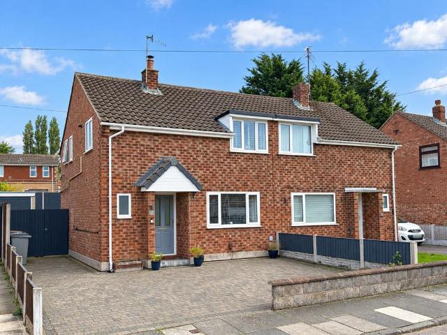 House for sale in Woodchurch, Upton
