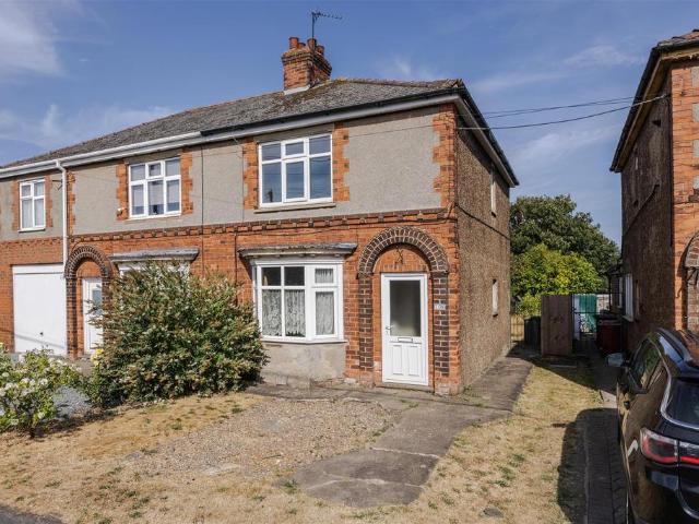 House for sale in Winterton, North Lincolnshire