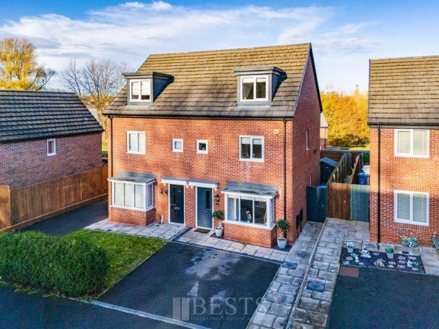 House for sale in Castlefields, Halton