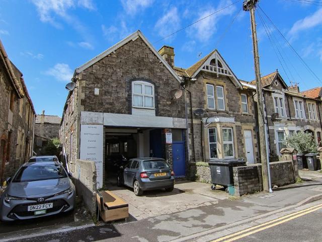 House for sale in Weston-super-mare, North Somerset