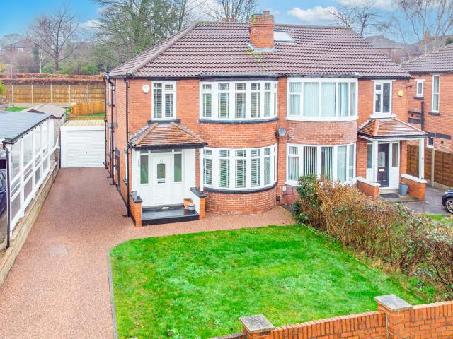 House for sale in Roundhay, Leeds