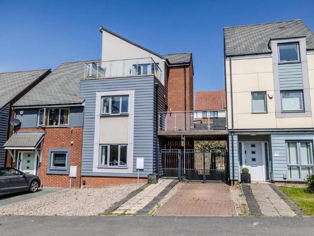 House for sale in Benwell, Tyne And Wear