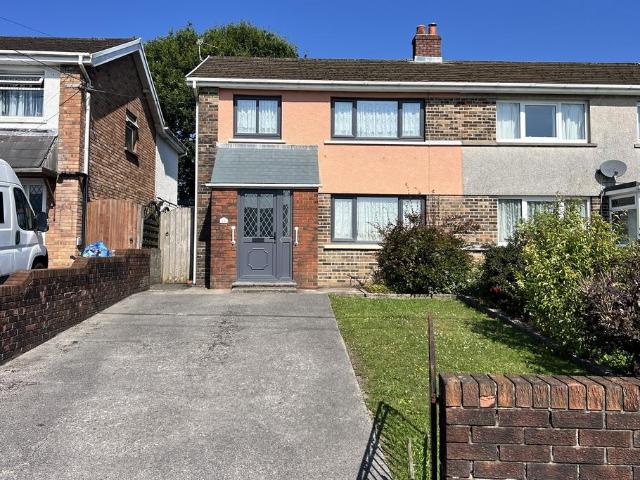 House for sale in Capel Hendre, Wales
