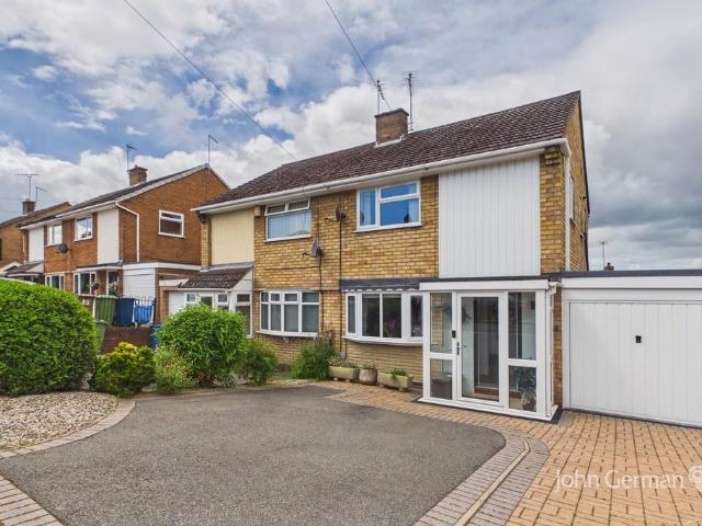House for sale in Baswich, Staffordshire