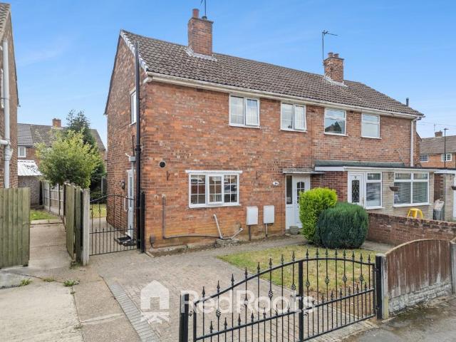 House for sale in Scawsby, South Yorkshire
