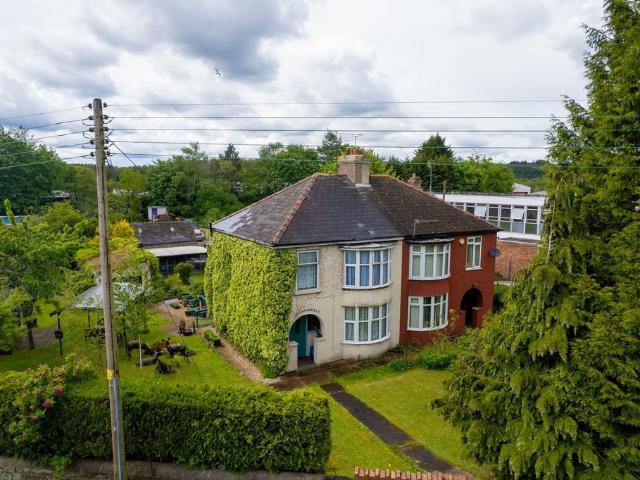 House for sale in Denecroft, Bromsberrow Heath