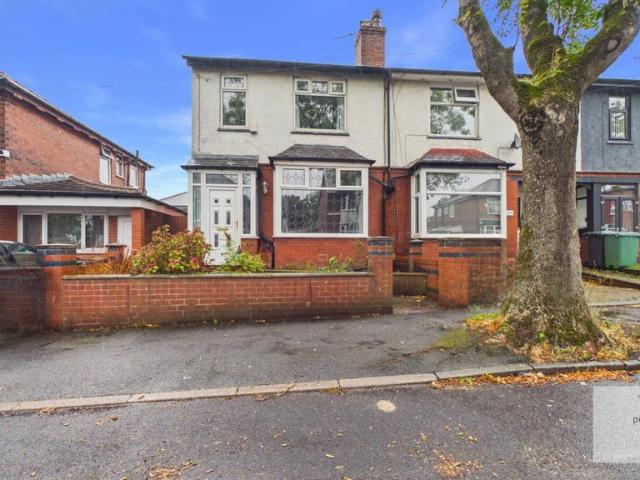 House for sale in Chesham, Bury