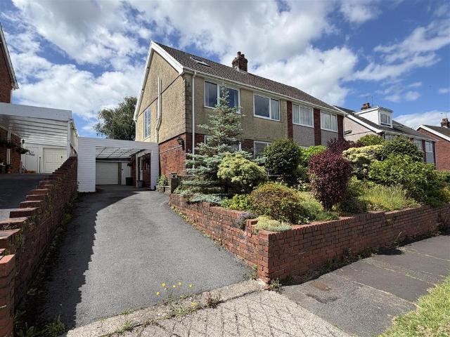 House for sale in Nangreaves, Wales