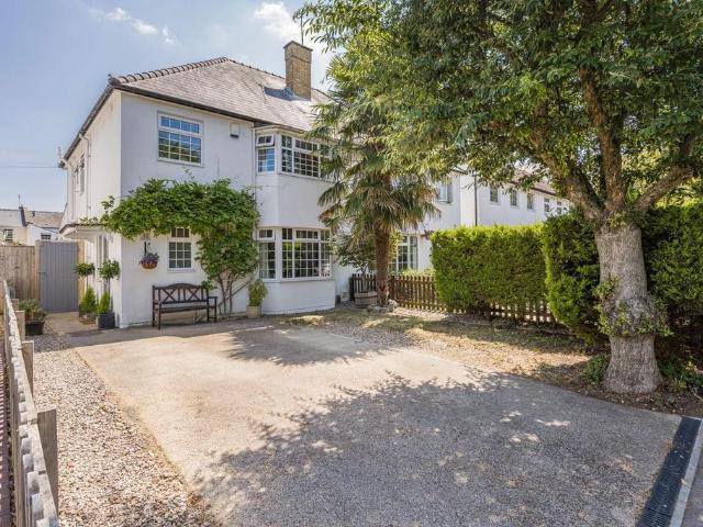 House for sale in Golden Valley, Gloucestershire