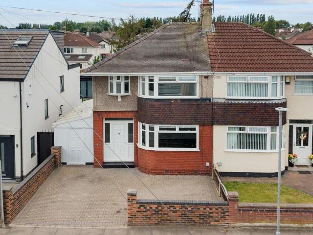 House for sale in Melling, Sefton