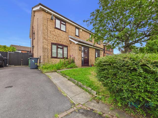 House for sale in Medlar-with-Wesham, Wesham
