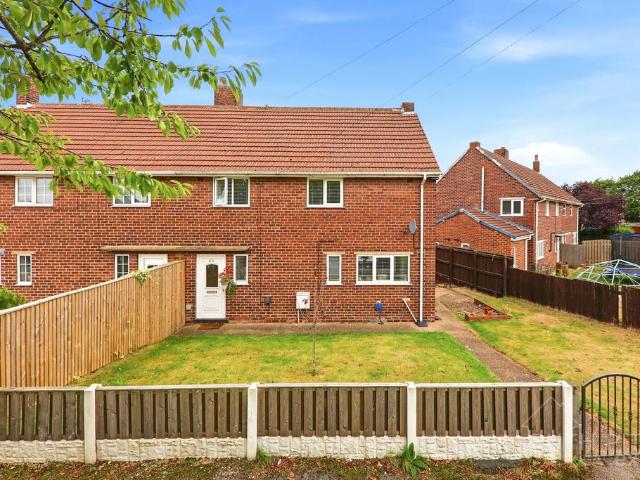 House for sale in Upton, West Yorkshire