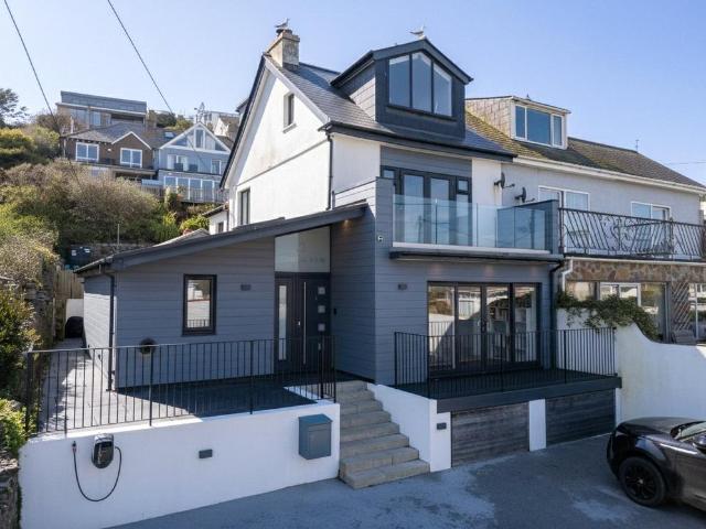 House for sale in Downderry, Cornwall