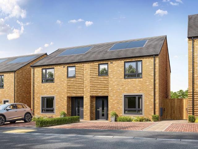 House for sale in Worcester Park Estate, Monks Orchard