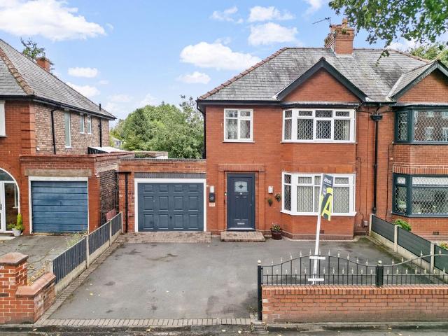 House for sale in Wilderspool, Warrington