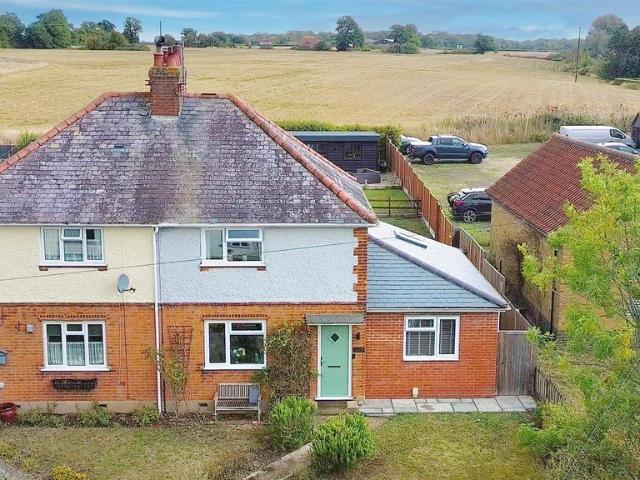 House for sale in Chipping Hill, Essex